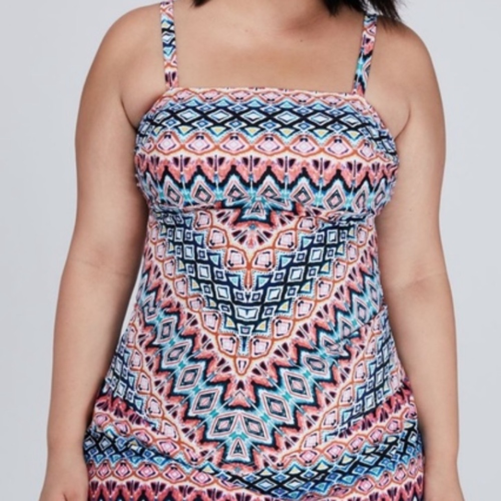 Plus Size Multicolor Geometric Tankini Top - Blue & Pink
